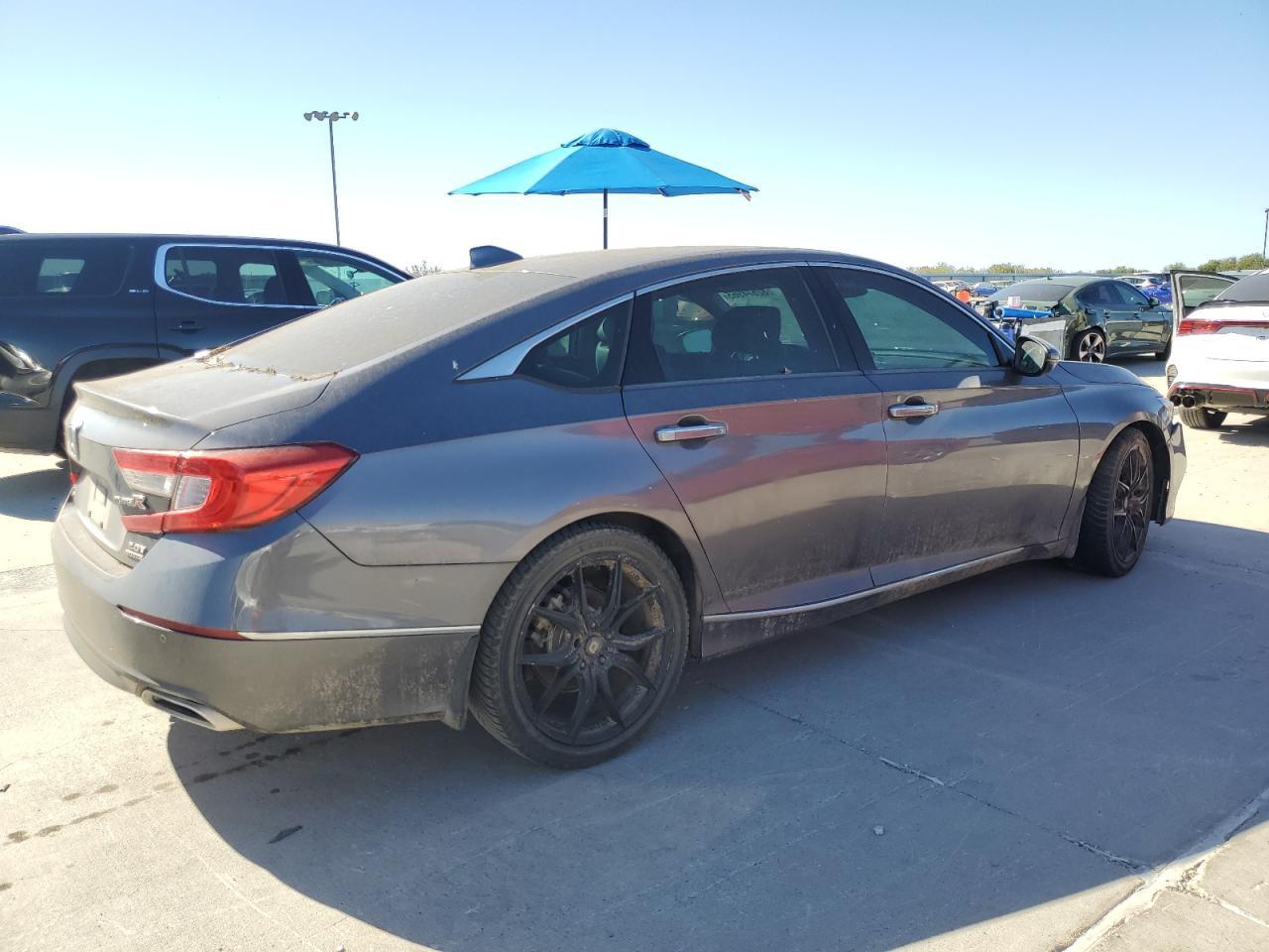 2018 Honda Accord Touring - Фото 3