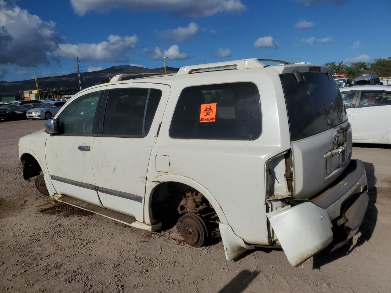 2005 Infiniti Qx56 - Фото 2