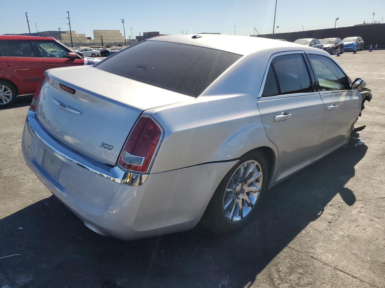 2012 Chrysler 300 Limited - Image 3