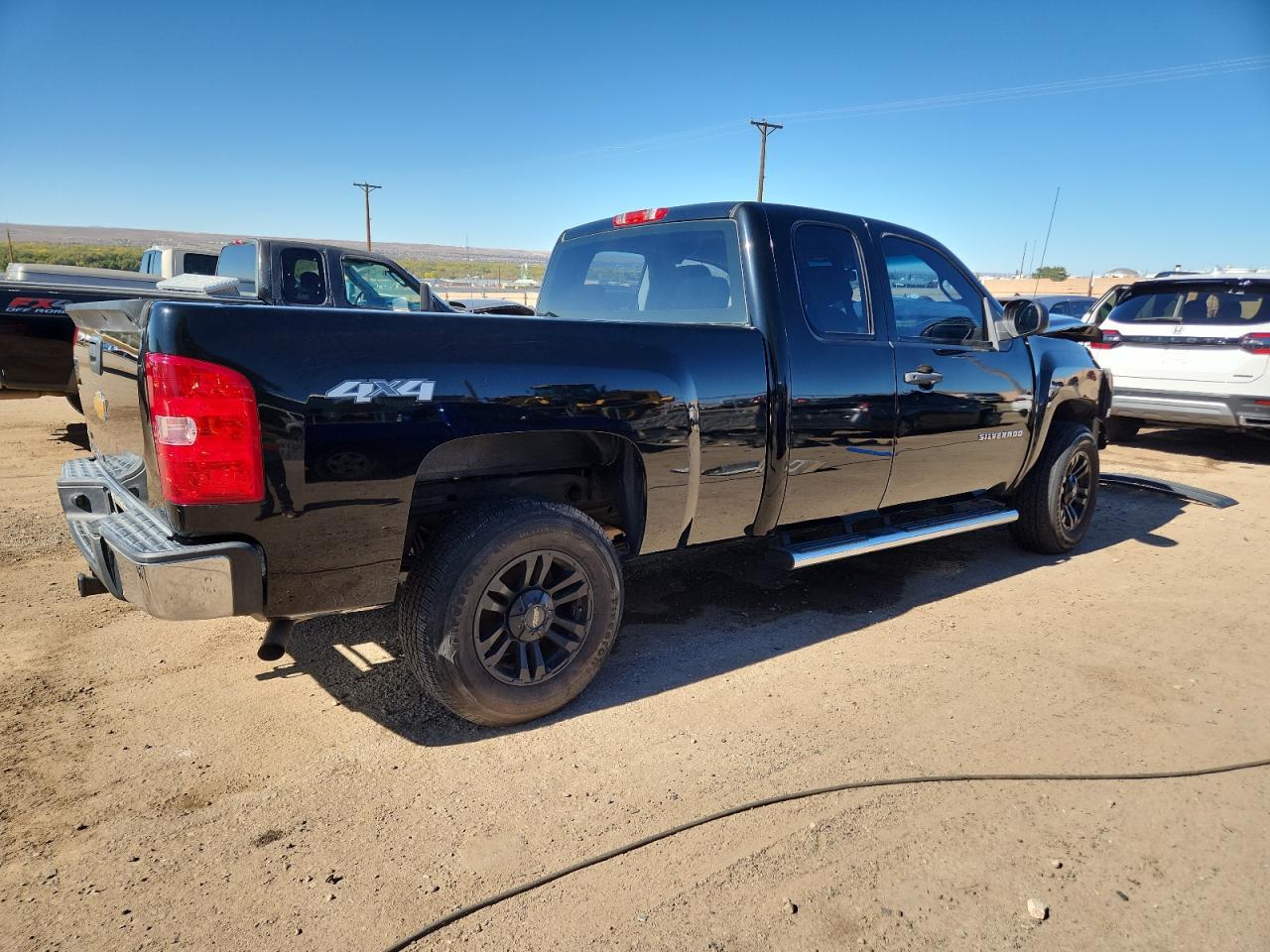 2012 Chevrolet Silverado K1500 - Фото 3