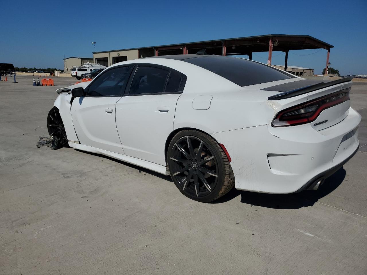2017 Dodge Charger R/T - Фото 2