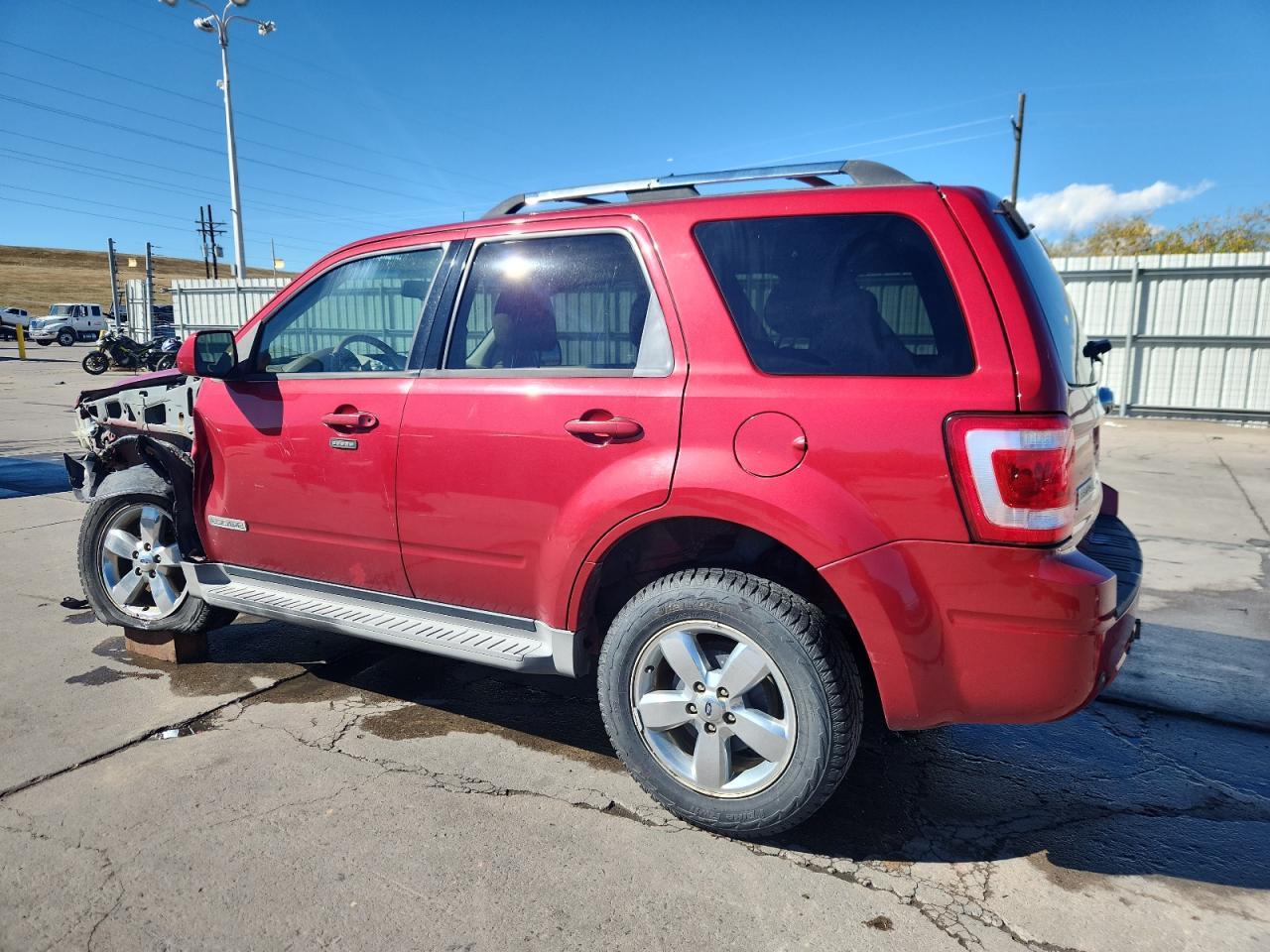 2008 Ford Escape Limited - Фото 2