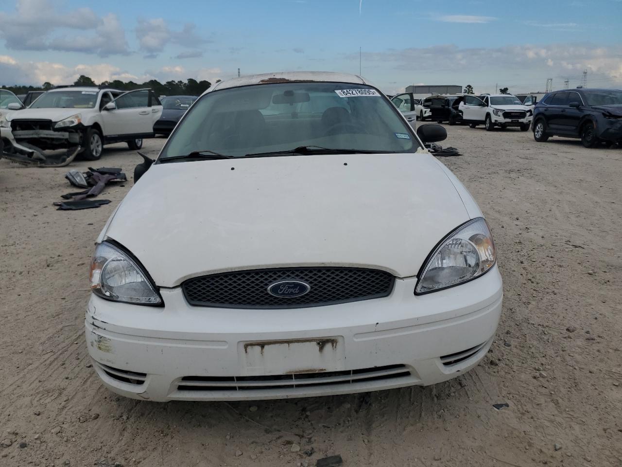 2006 Ford Taurus Se - Image 5