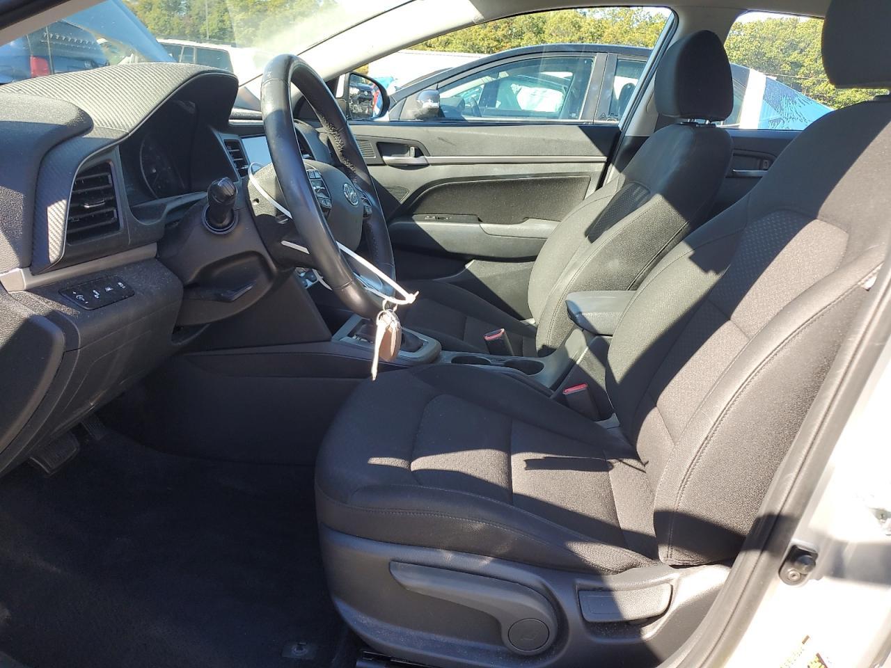 2020 Hyundai Elantra Sel - Image 7