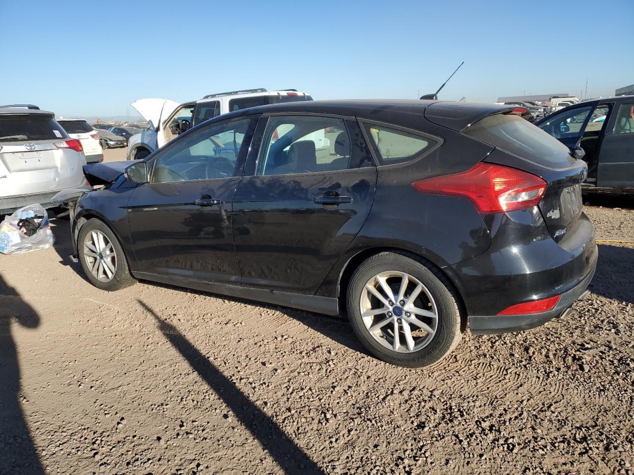 2018 Ford Focus Se - Фото 2