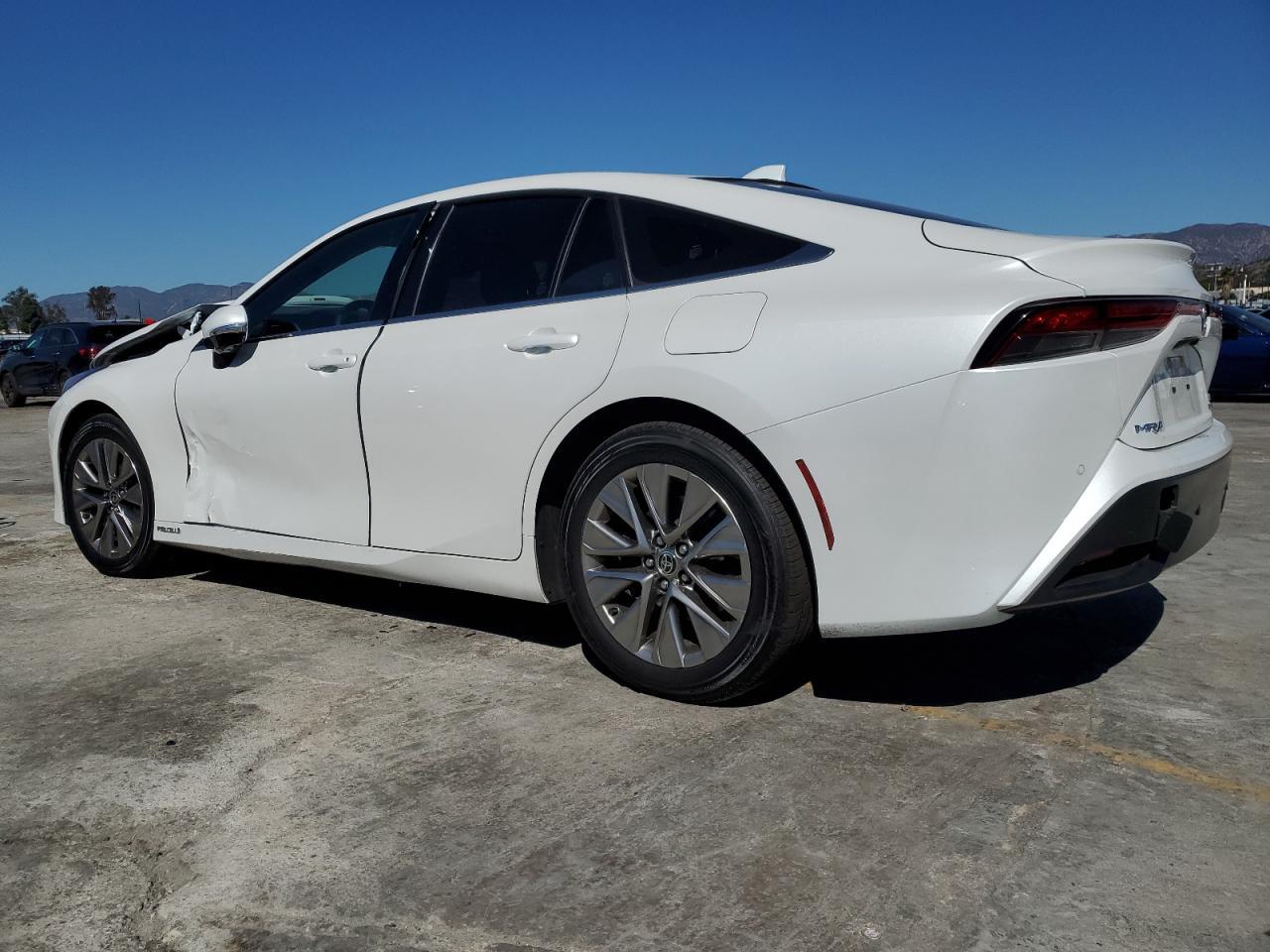 2023 Toyota Mirai Xle - Image 2