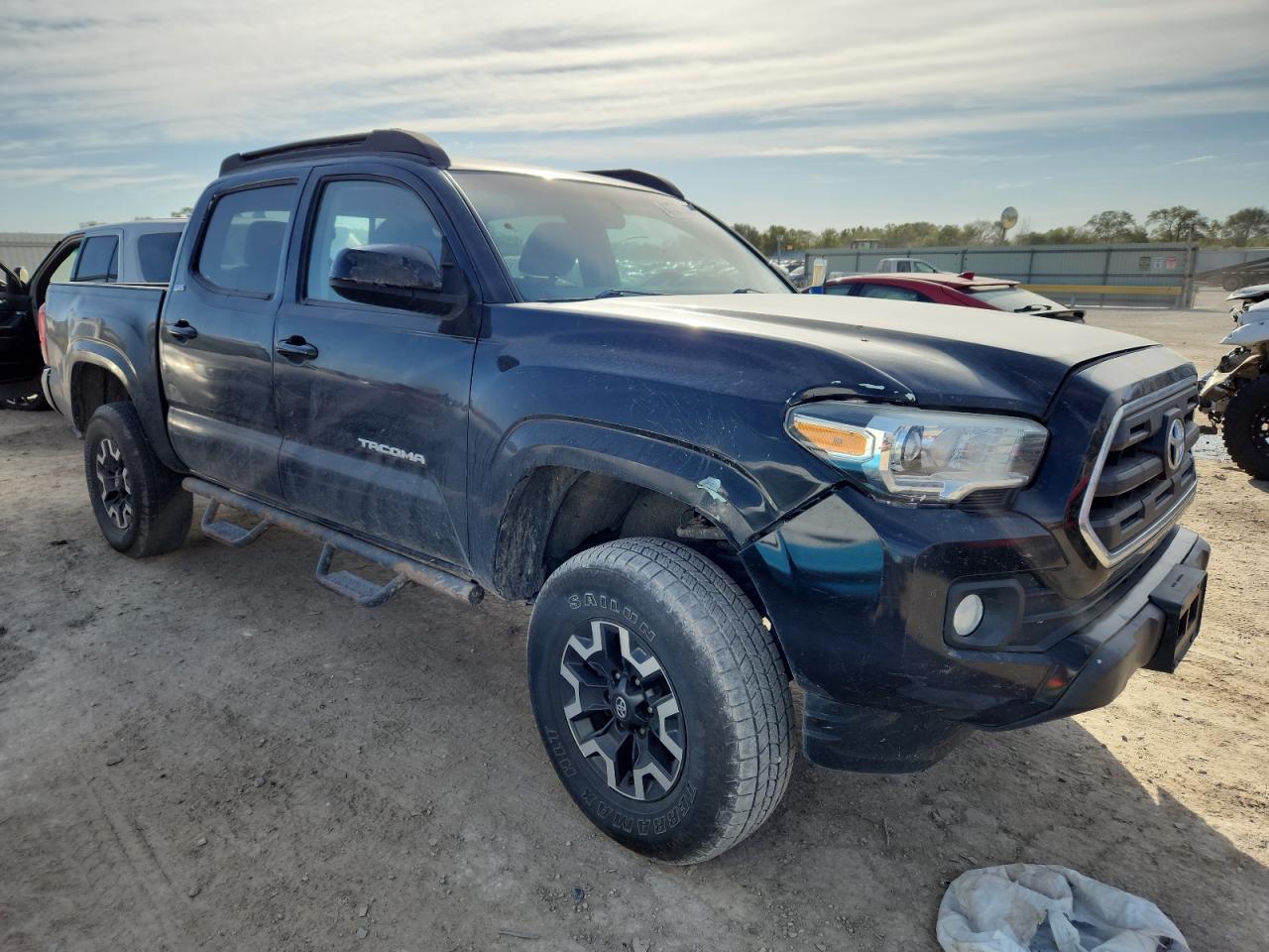 2016 Toyota Tacoma Double Cab - Фото 4