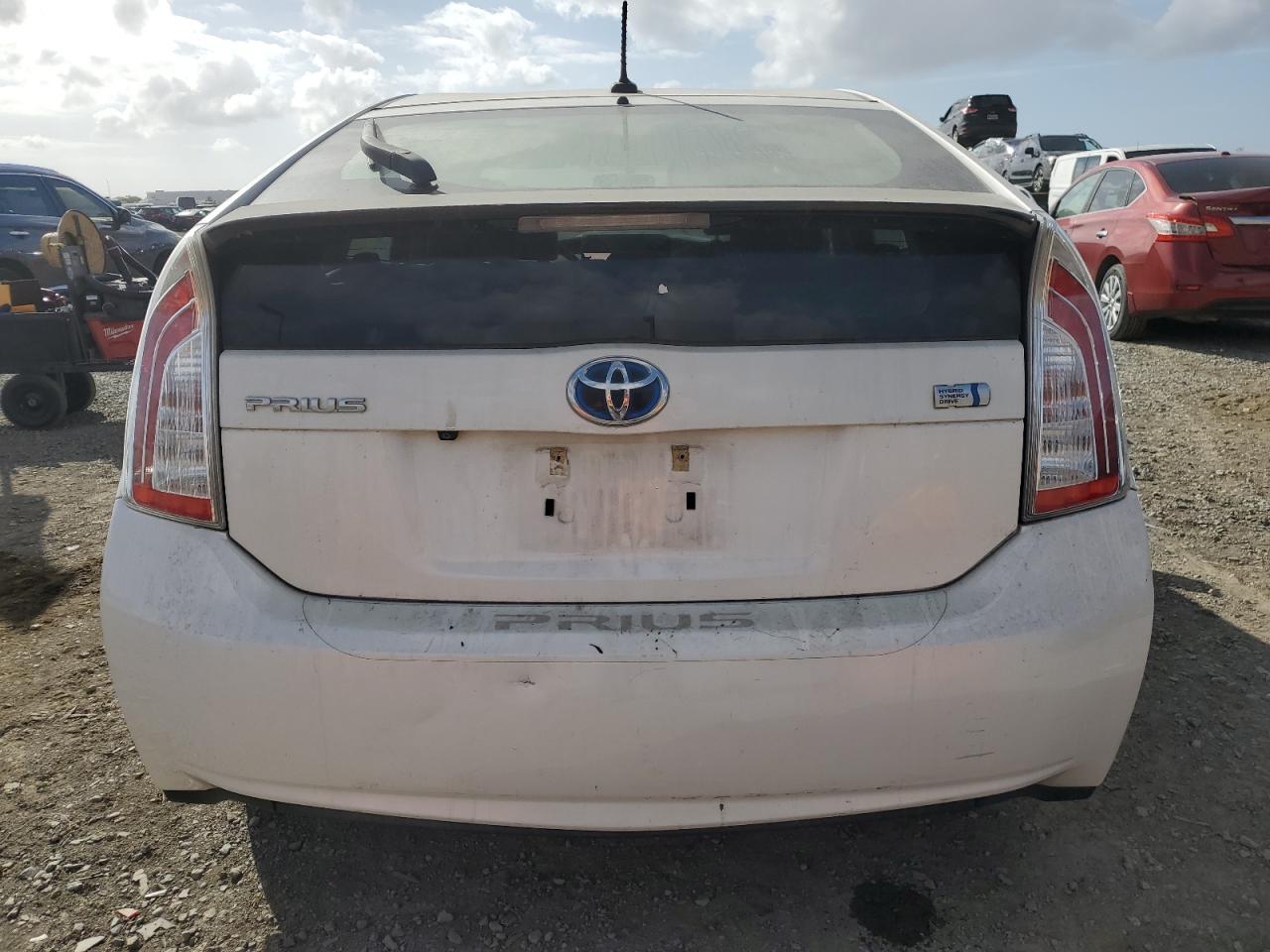 2012 Toyota Prius - Фото 6