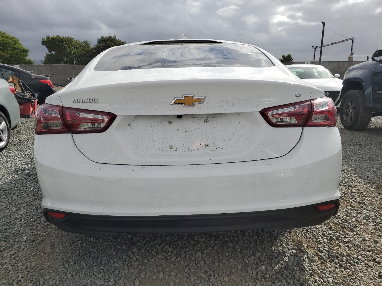 2022 Chevrolet Malibu Lt - Фото 6