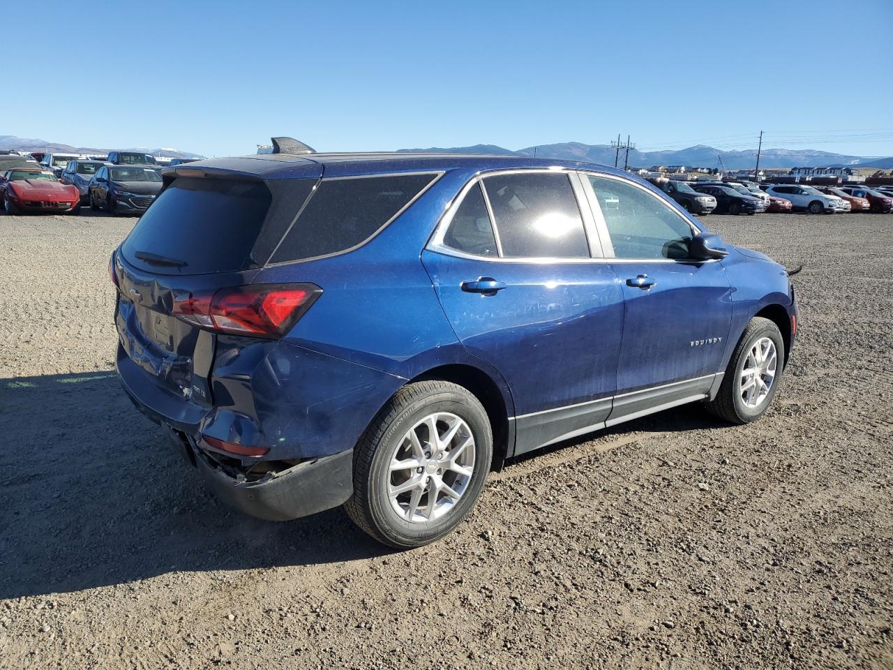 2022 Chevrolet Equinox - Фото 3