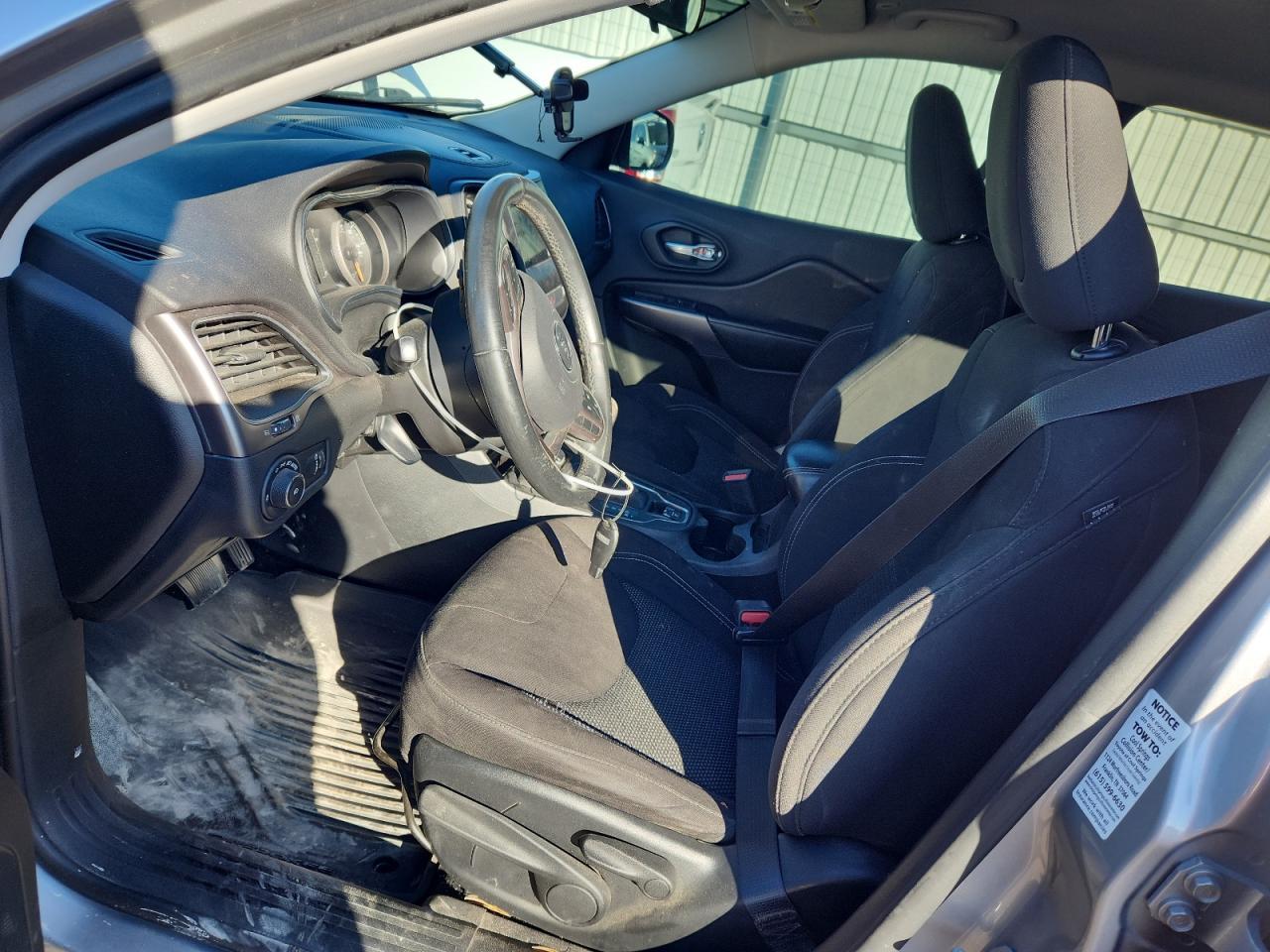 2019 Jeep Cherokee Latitude - Image 7