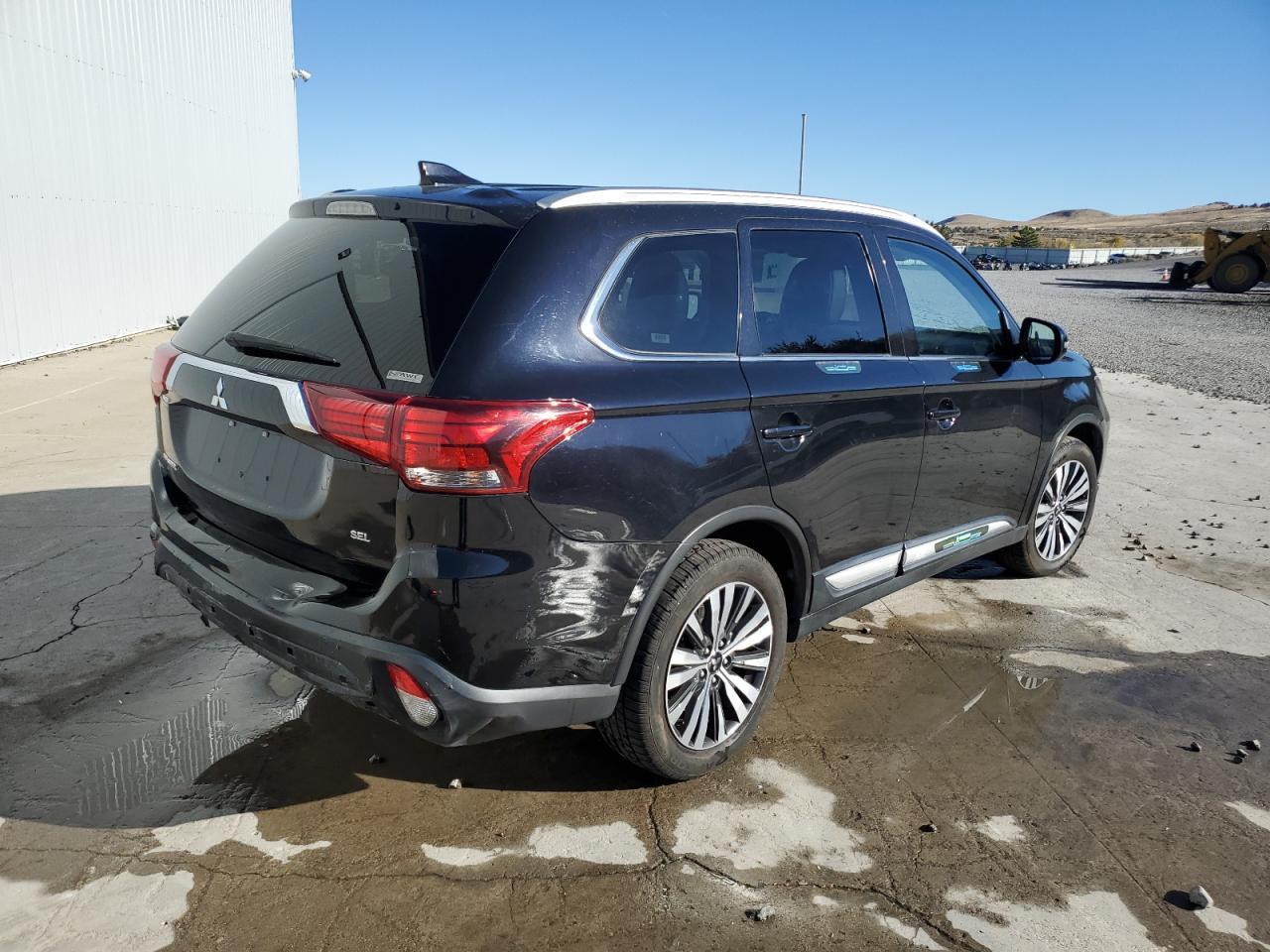 2020 Mitsubishi Outlander Se - Image 3