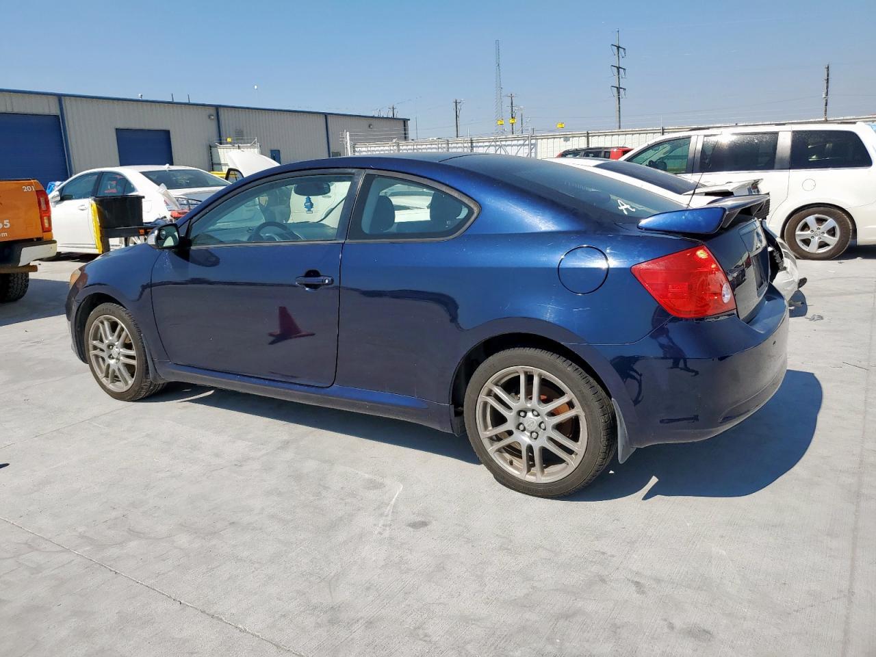 2007 Toyota Scion Tc - Image 2