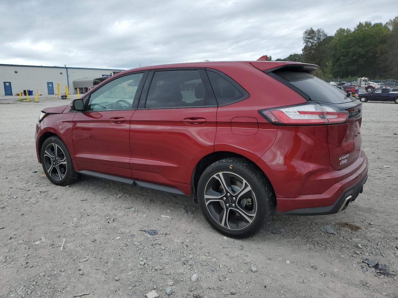 2019 Ford Edge St - Image 2