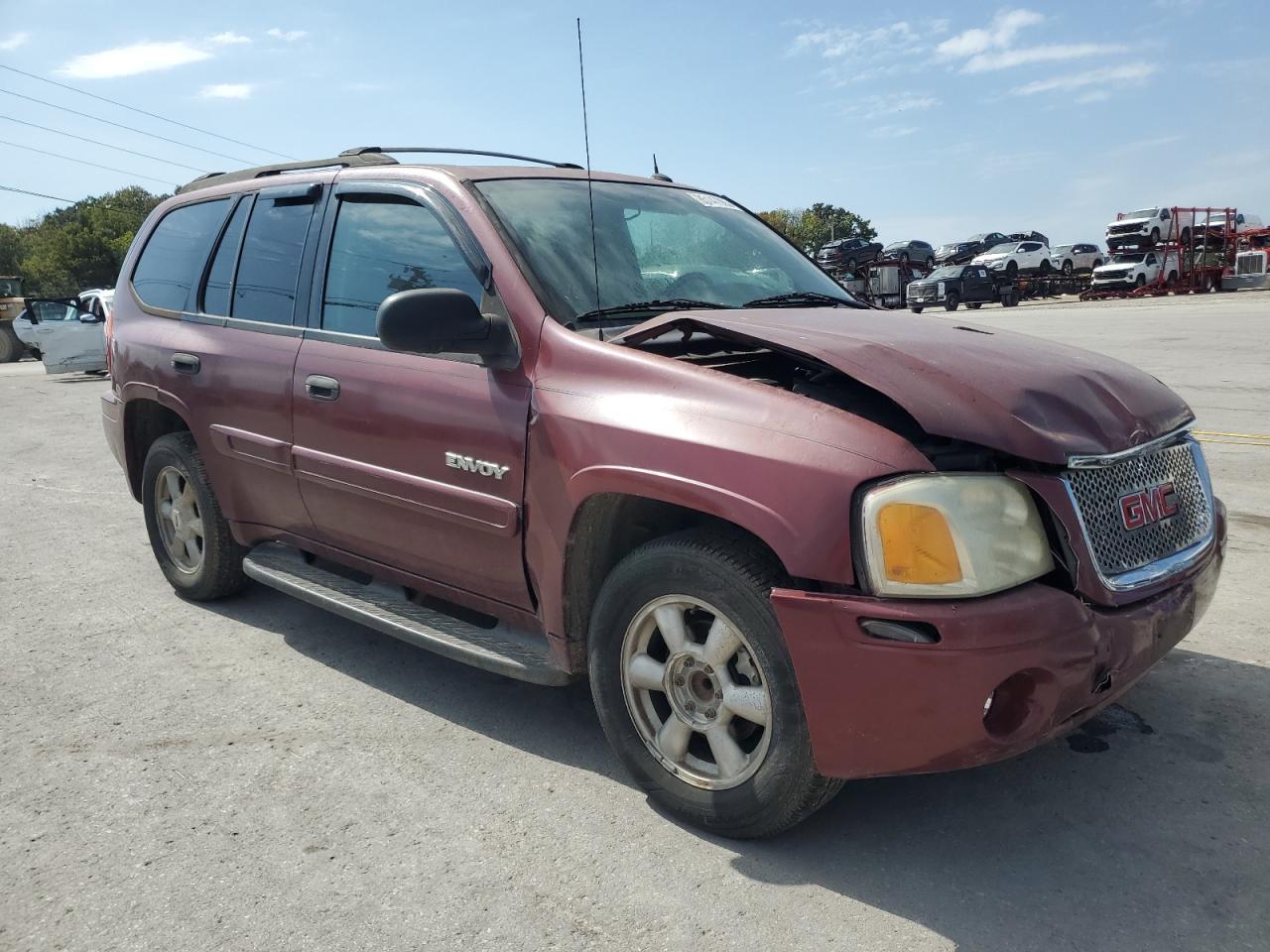 2005 GMC Envoy - Image 4