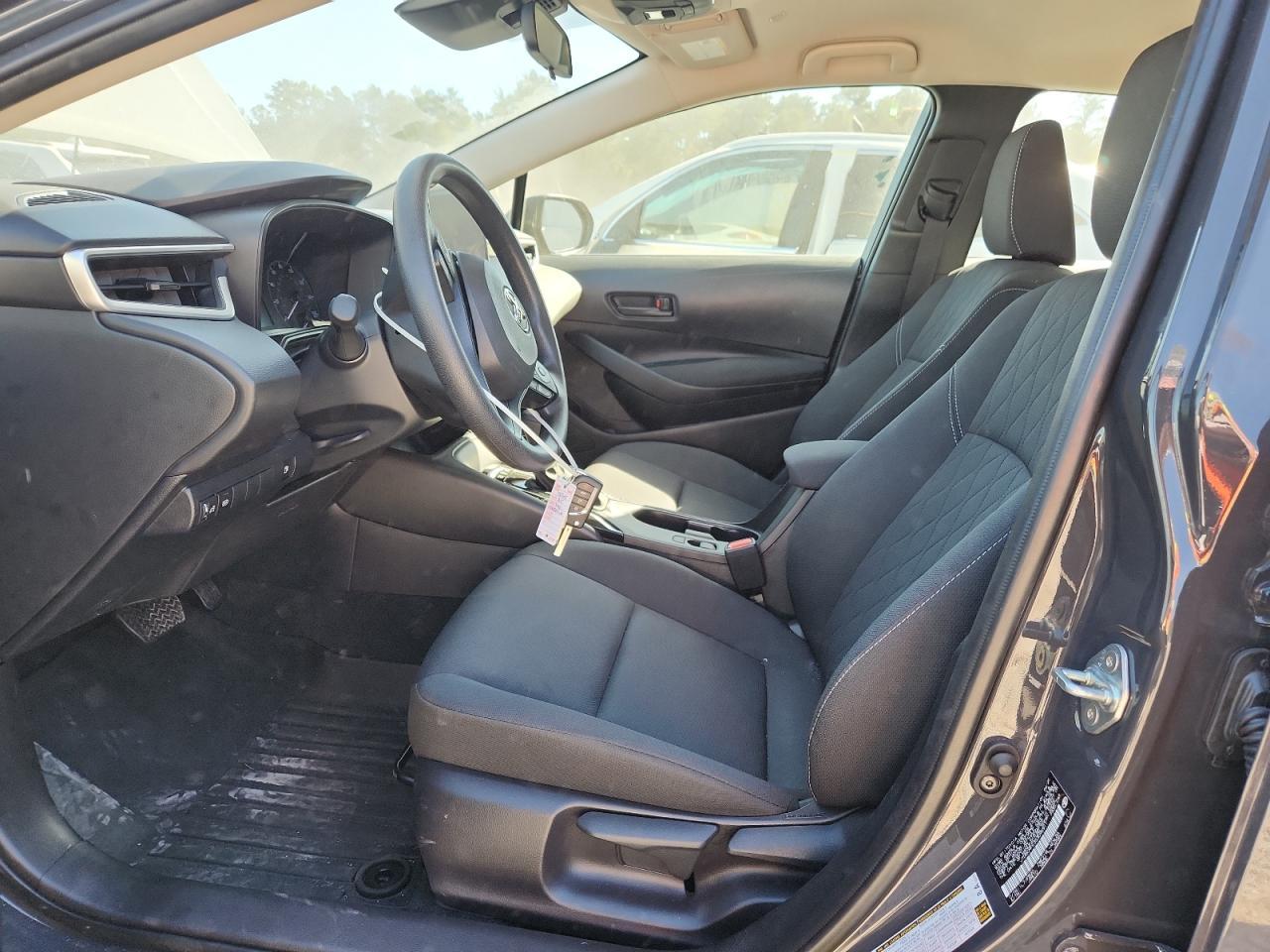 2025 Toyota Corolla Le - Image 7