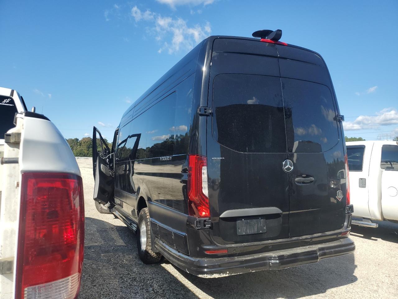 2024 Mercedes-Benz Sprinter 3500 - Image 2