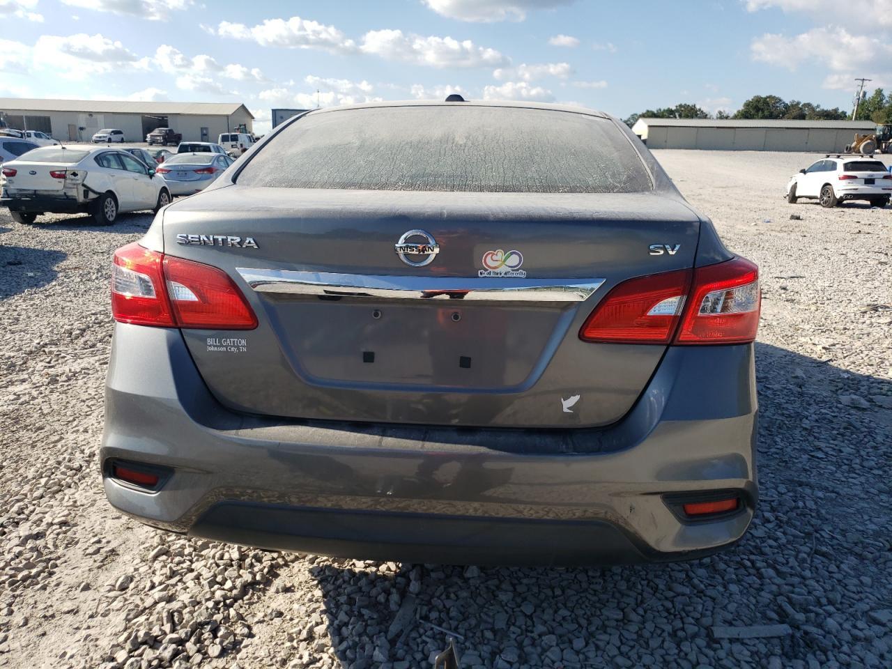 2016 Nissan Sentra S - Image 6