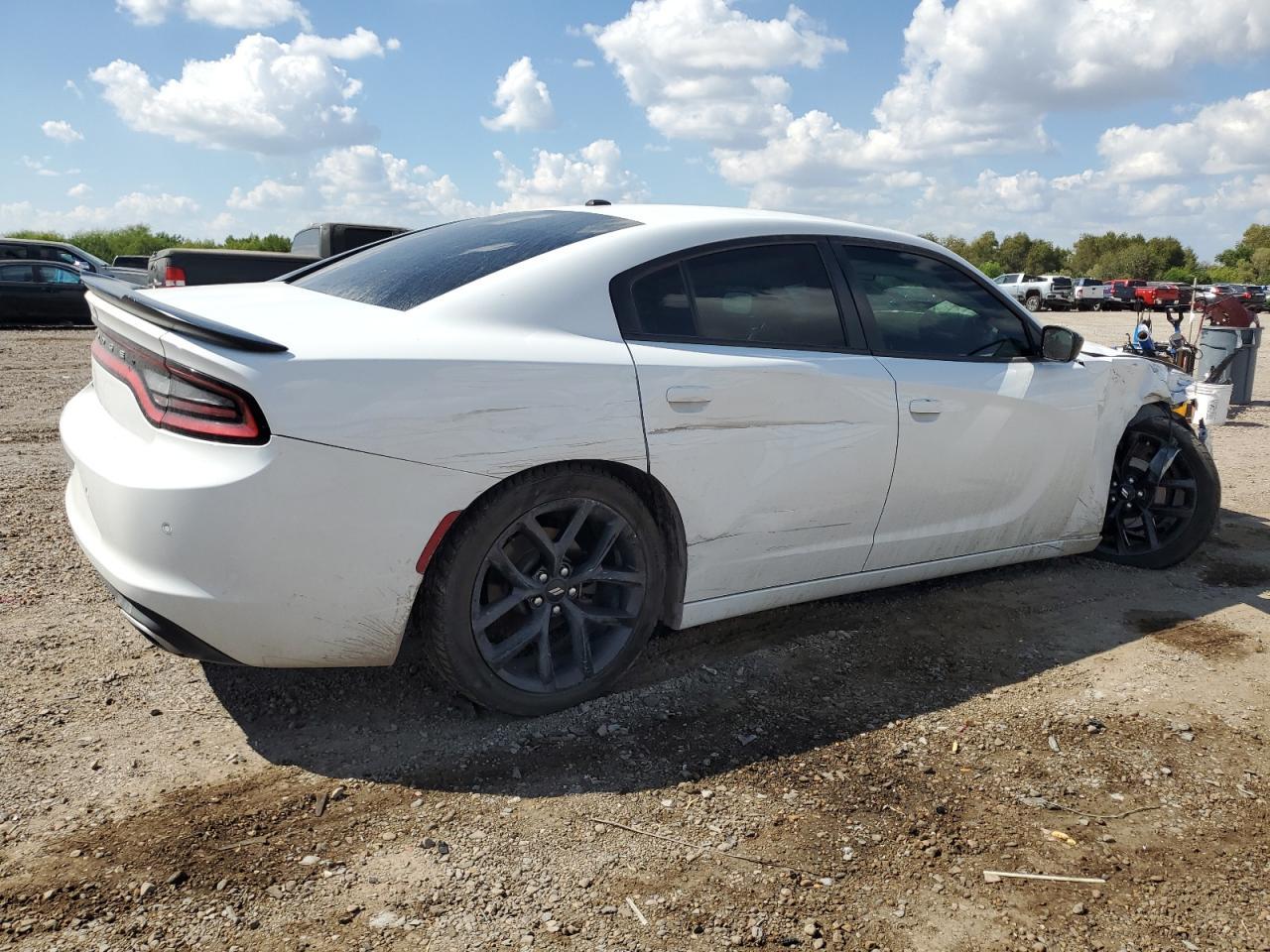 2019 Dodge Charger Sxt - Image 3