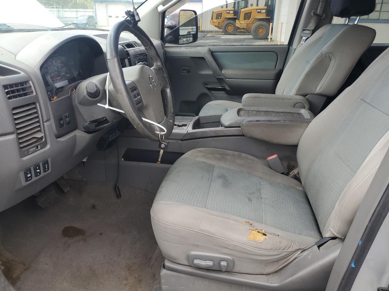 2007 Nissan Titan Xe - Image 7