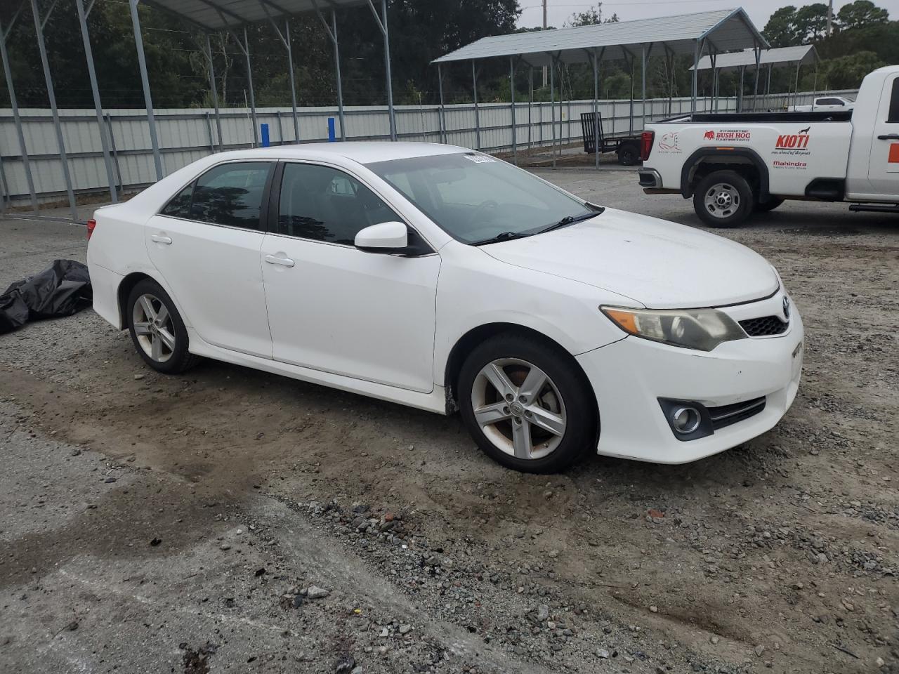 2014 Toyota Camry L - Image 4