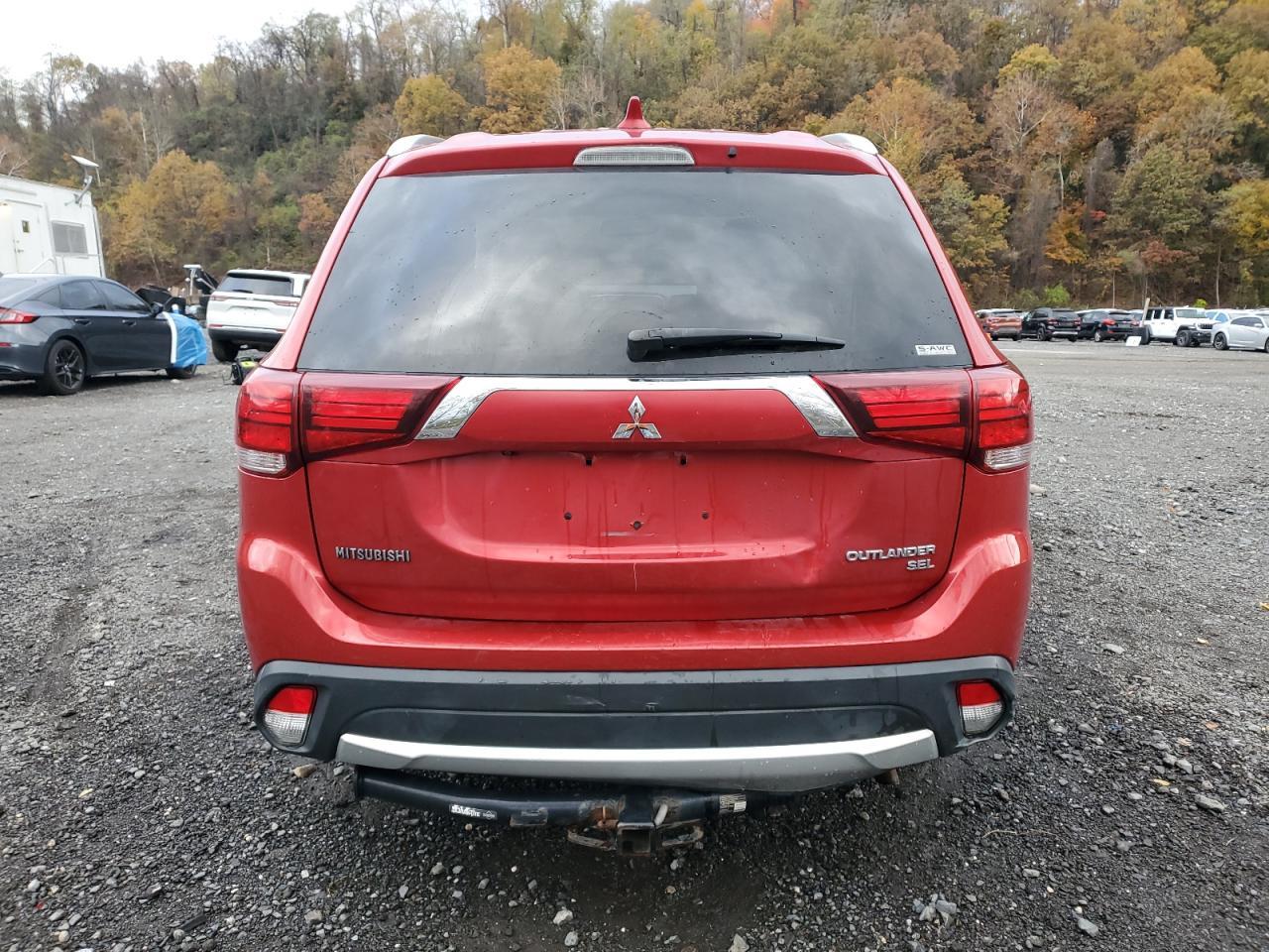 2018 Mitsubishi Outlander Se - Image 6