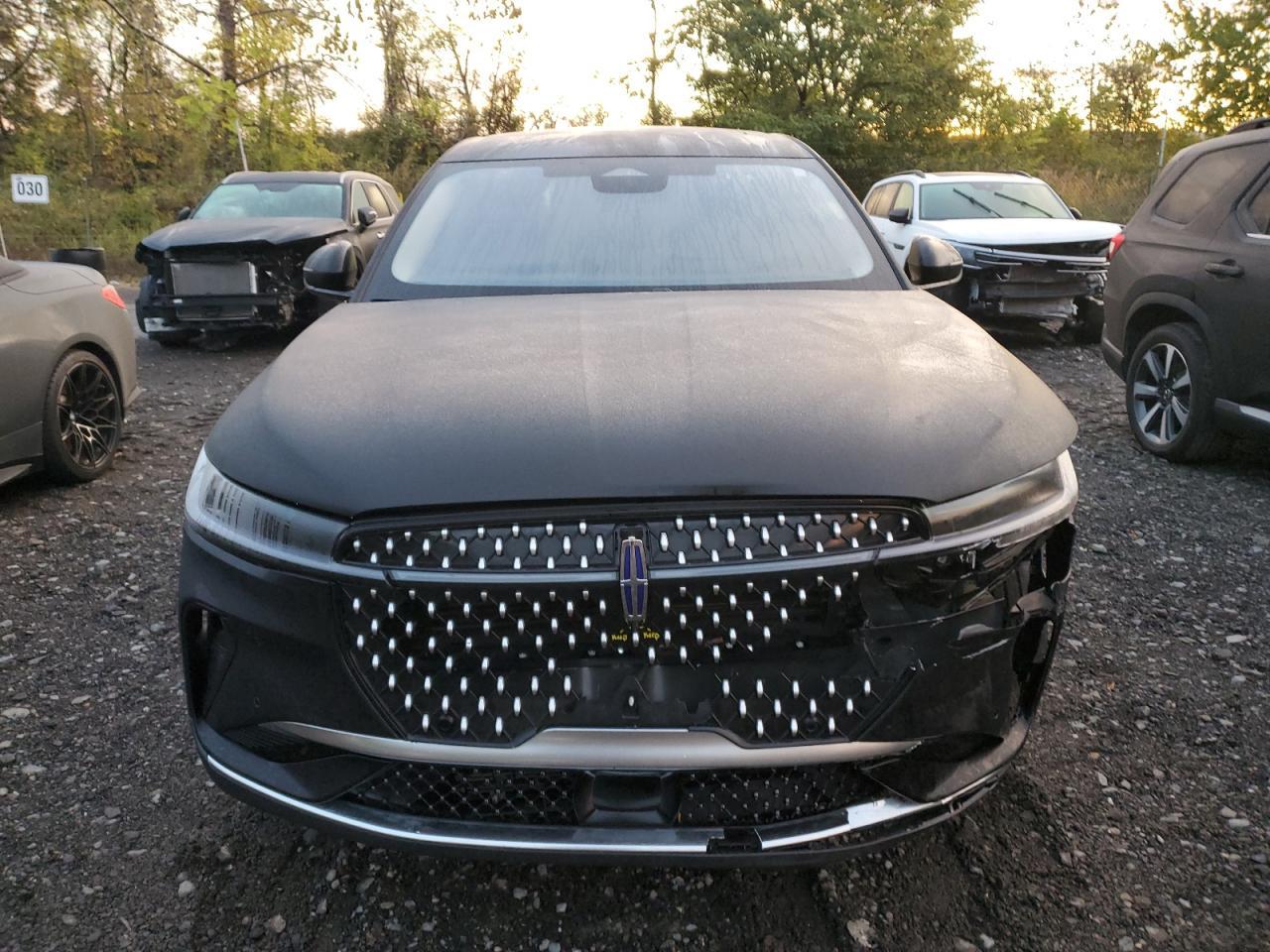 2025 Lincoln Nautilus Premiere - Image 5