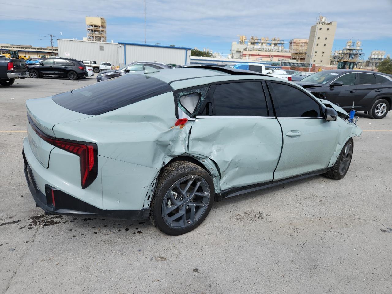 2025 Kia K4 Gt-Line Turbo - Фото 3