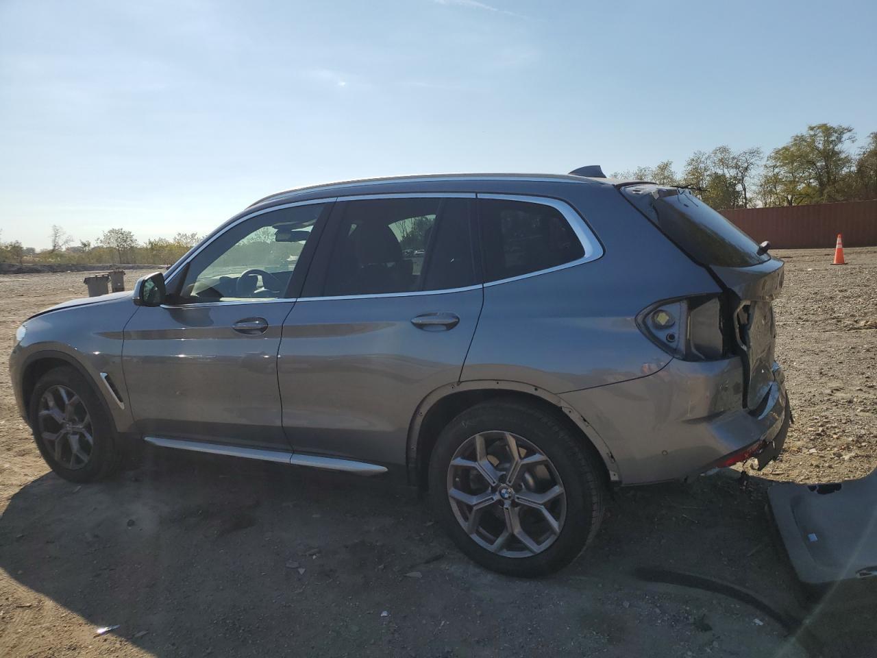 2023 BMW X3 - Фото 2