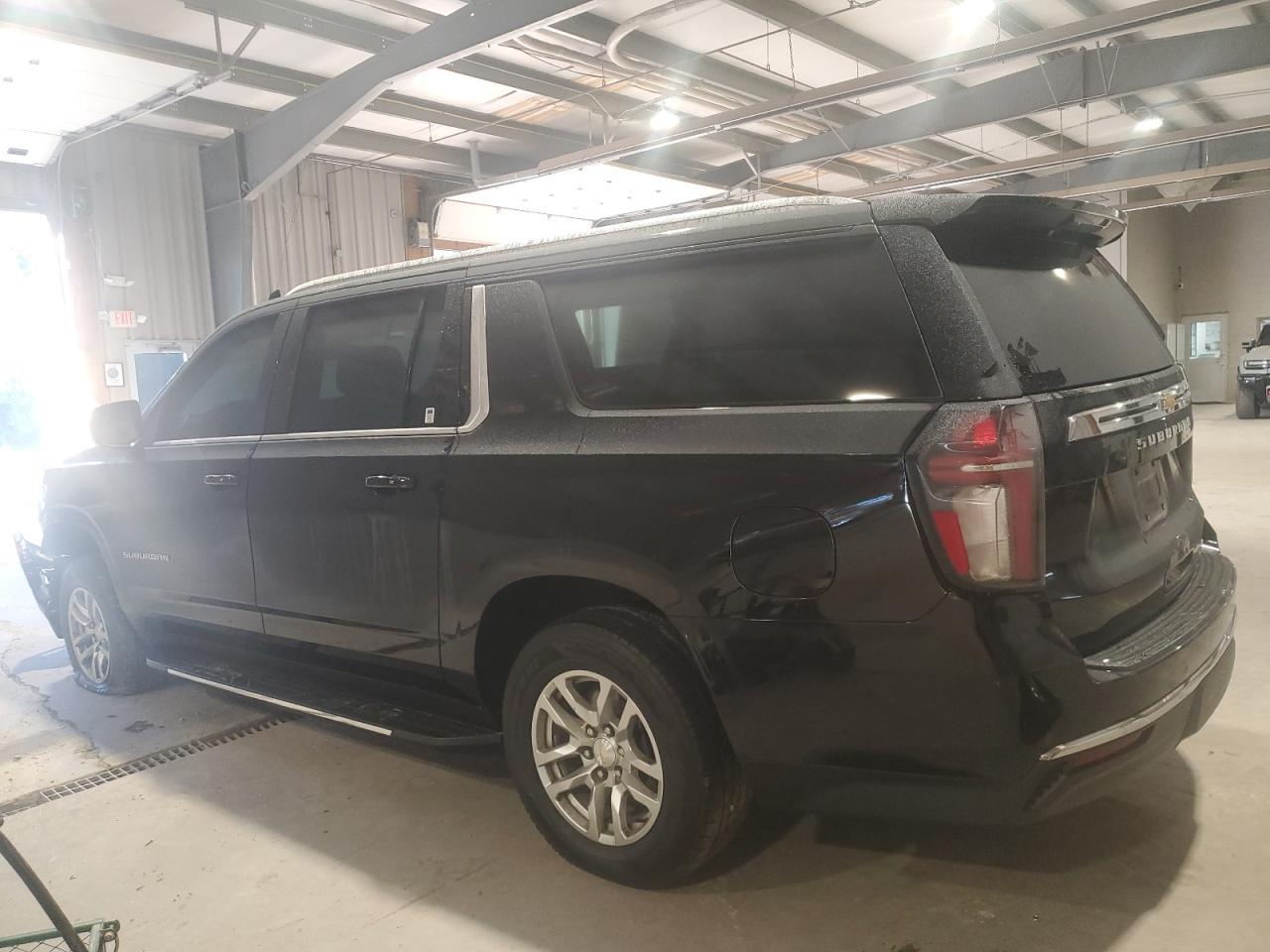2023 Chevrolet Suburban K1500 Lt - Image 2