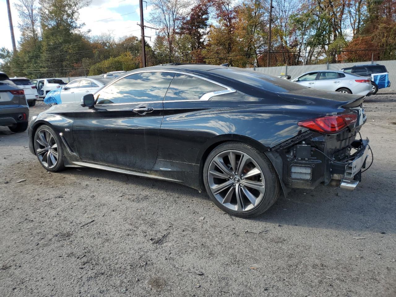 2017 Infiniti Q60 Premiu - Image 2