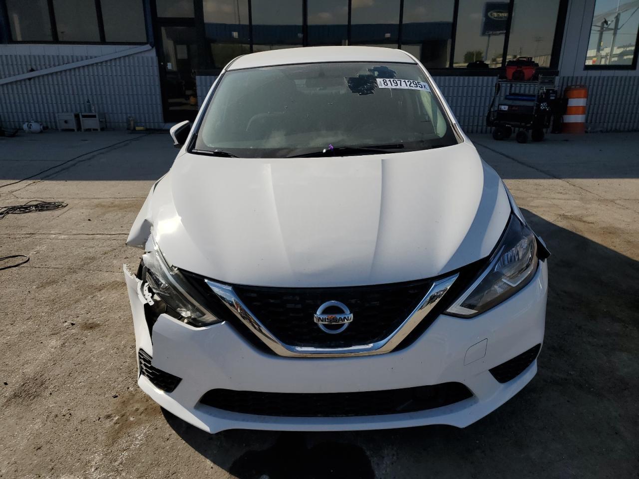 2019 Nissan Sentra - Фото 5