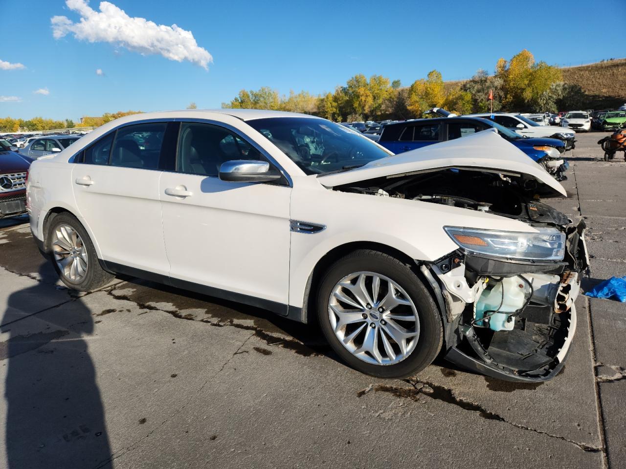 2015 Ford Taurus Limited - Фото 4