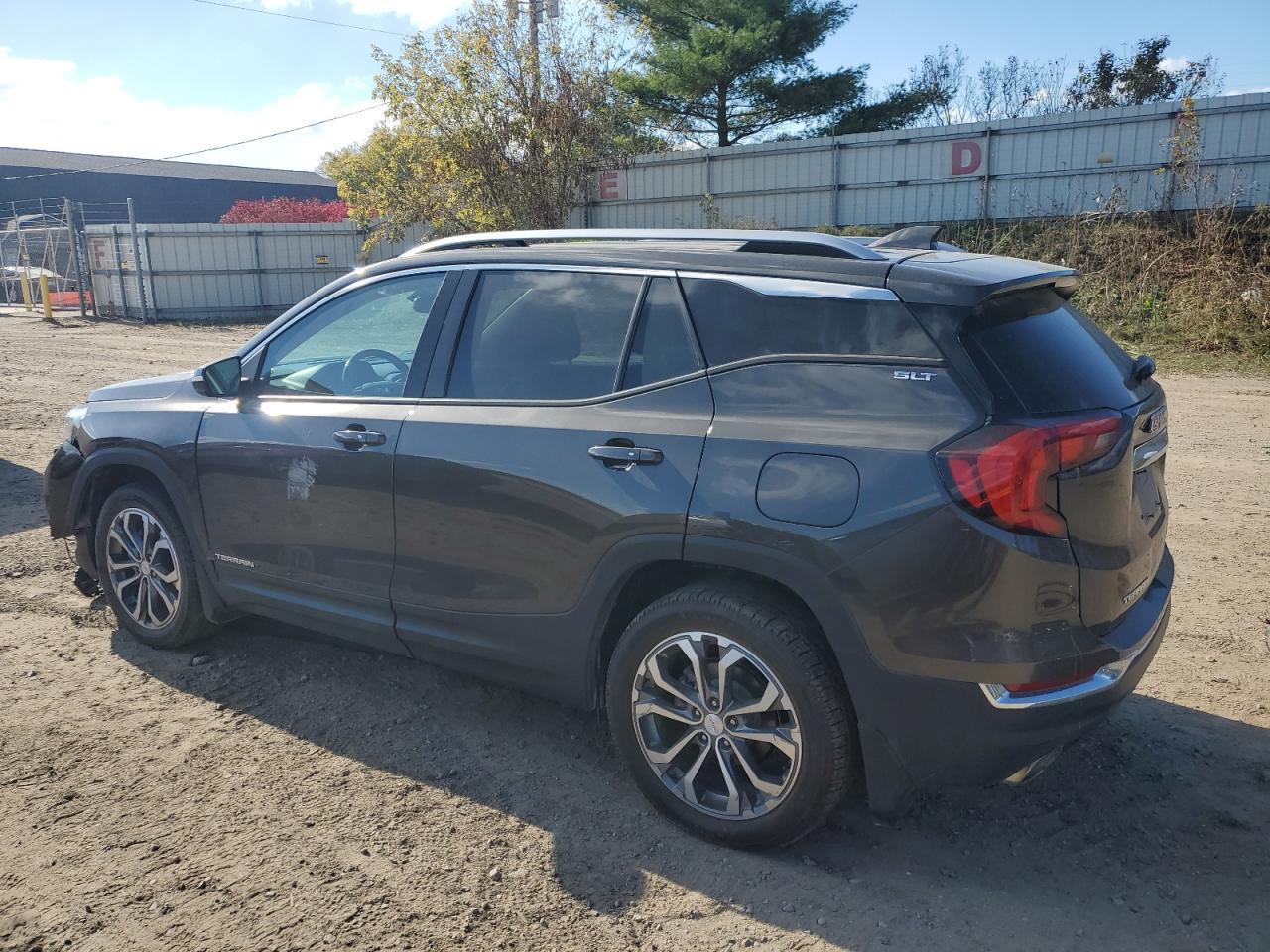 2019 GMC Terrain Slt - Фото 2
