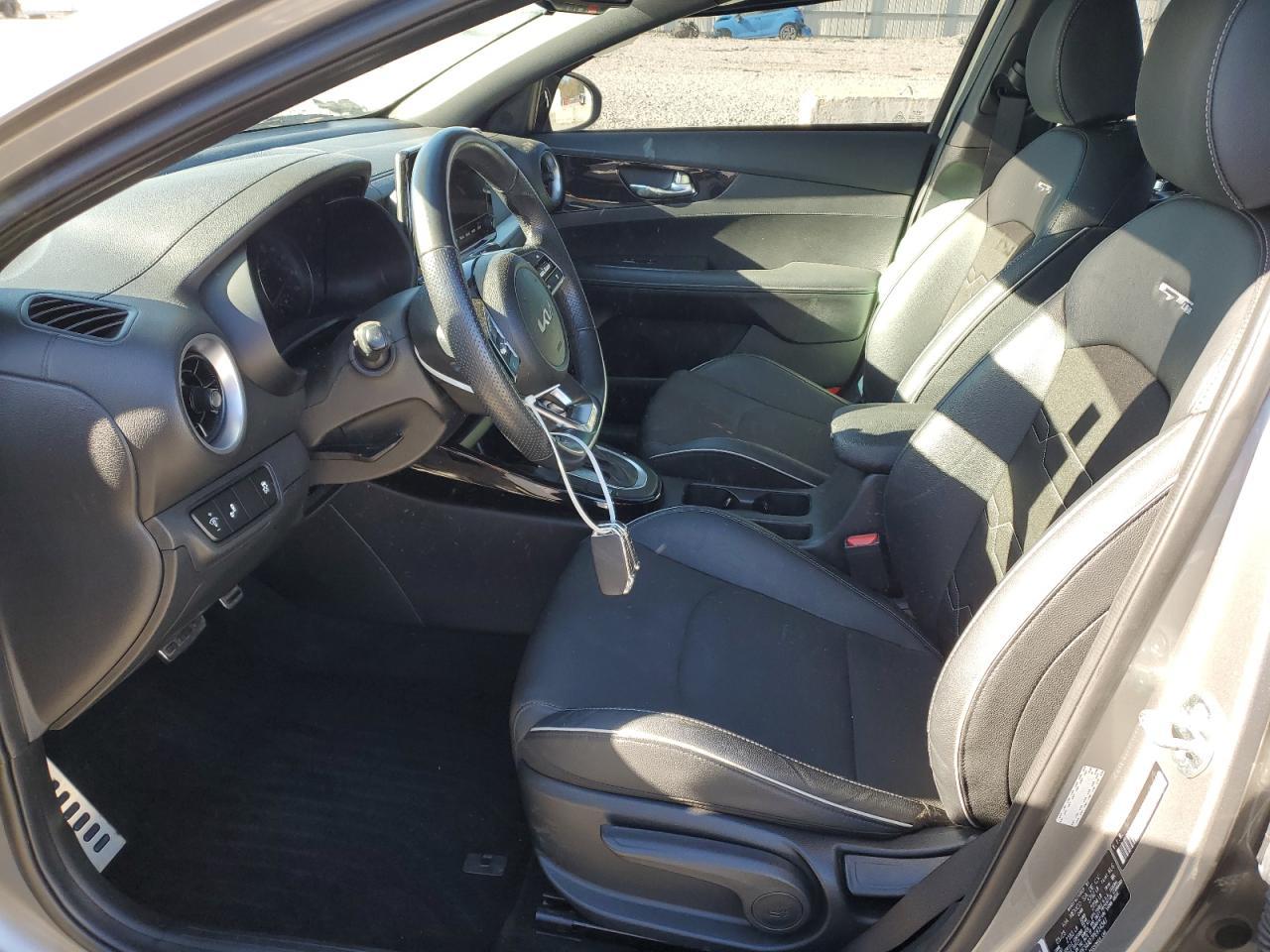 2023 Kia Forte Gt Line - Фото 7