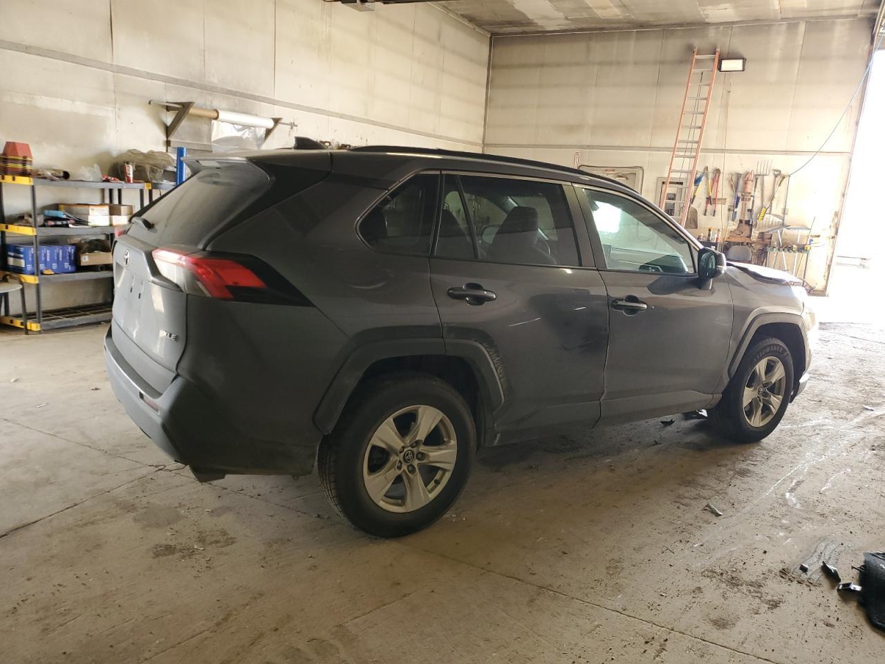 2020 Toyota Rav4 Xle - Фото 3