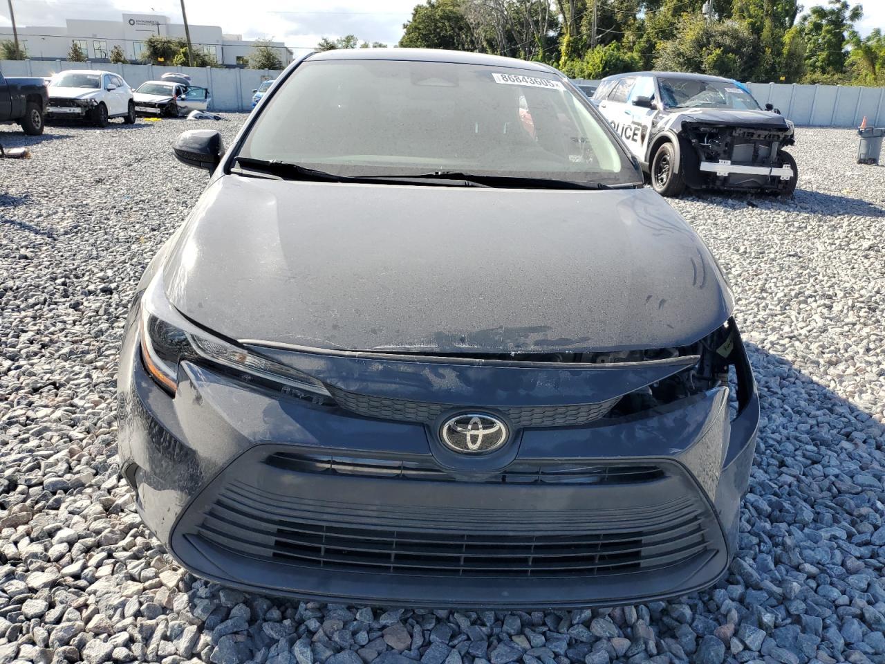 2023 Toyota Corolla Le - Image 5