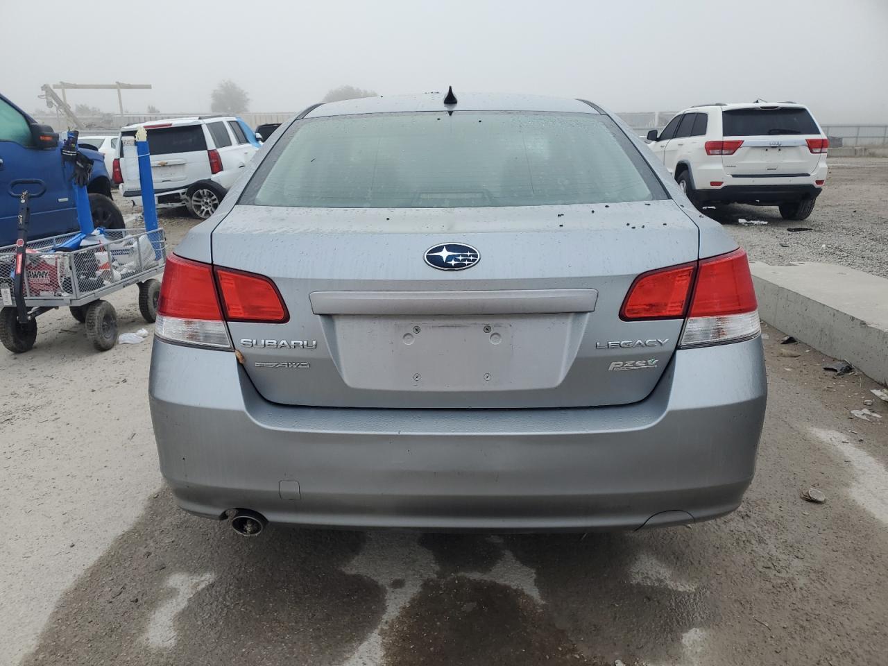 2011 Subaru Legacy 2.5I Limited - Фото 6