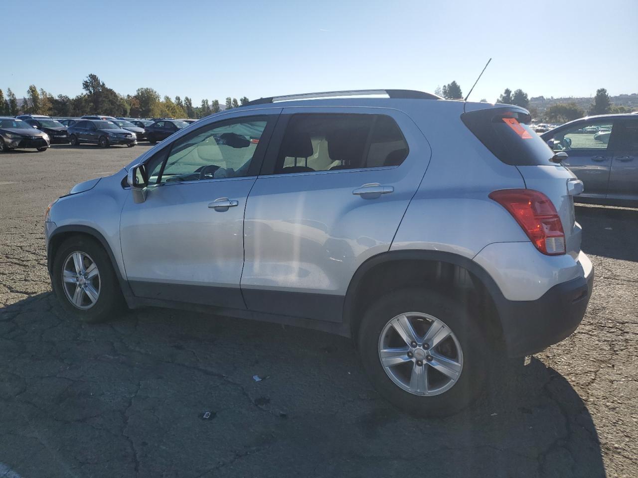 2015 Chevrolet Trax 1Lt - Фото 2