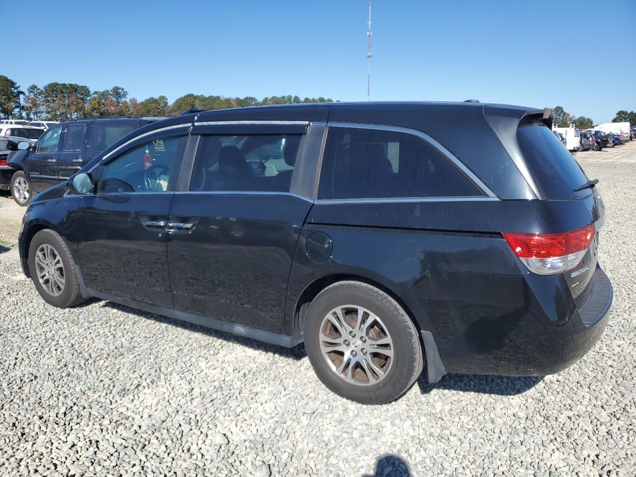 2016 Honda Odyssey Exl - Фото 2