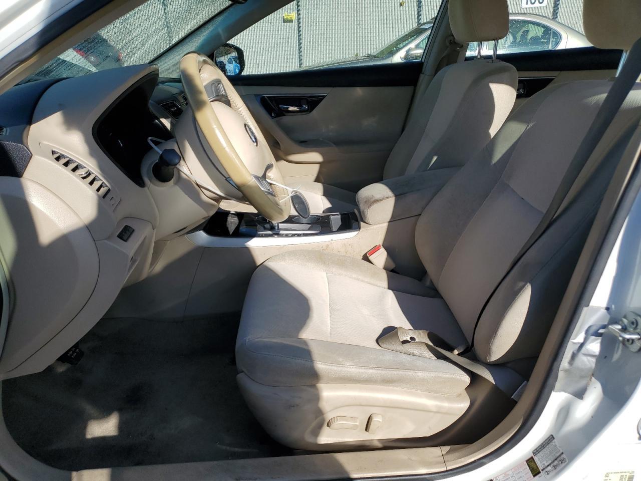 2013 Nissan Altima 2.5 - Фото 7