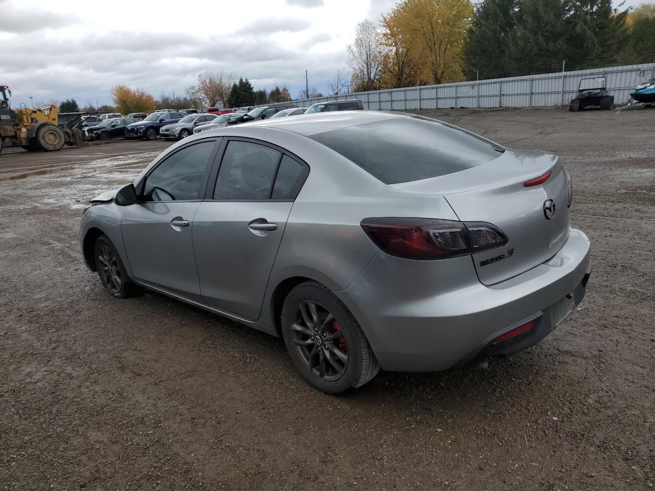 2011 Mazda 3 I - Фото 2