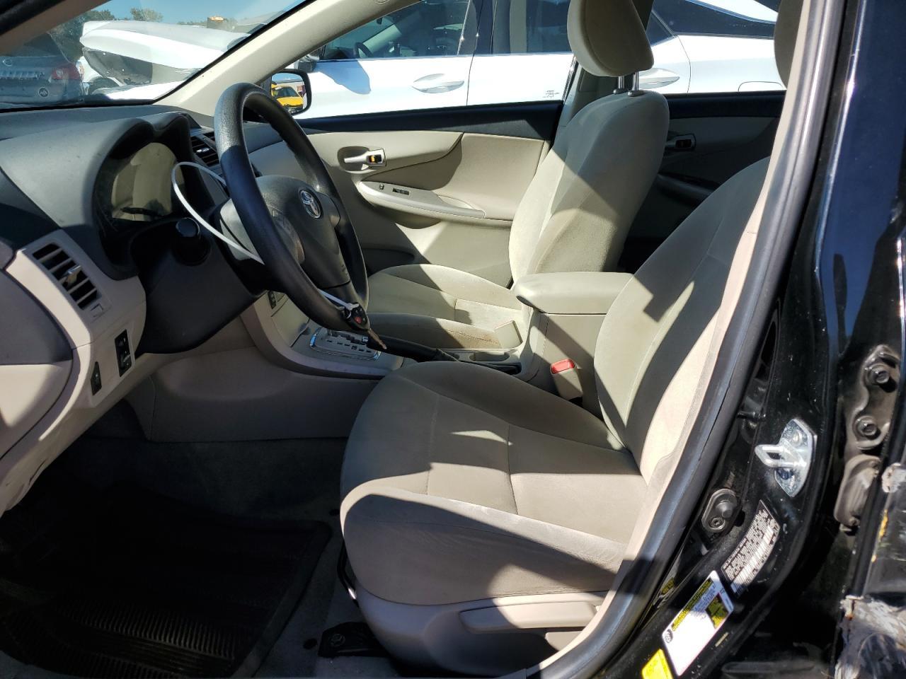 2012 Toyota Corolla Base - Фото 7