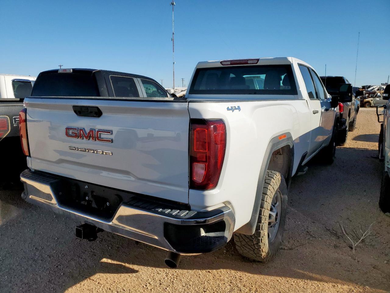 2023 GMC Sierra - Фото 3