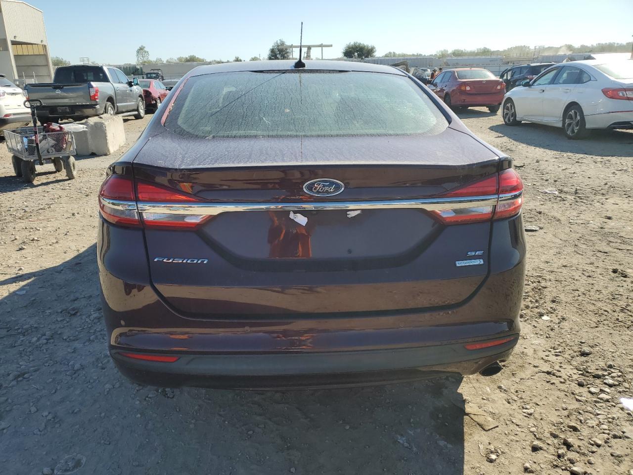 2017 Ford Fusion Se - Фото 6