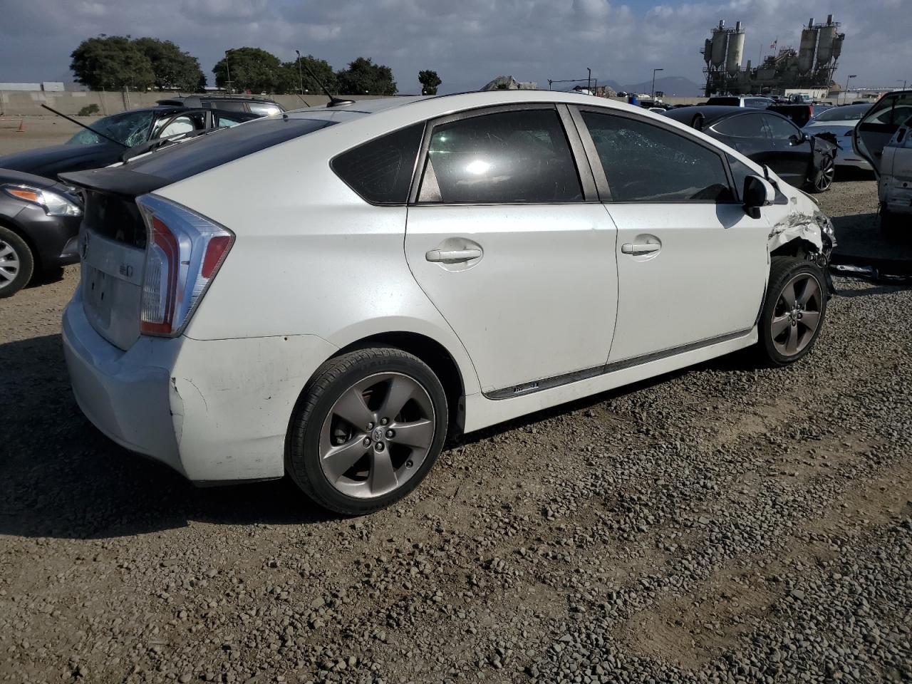 2015 Toyota Prius - Image 3