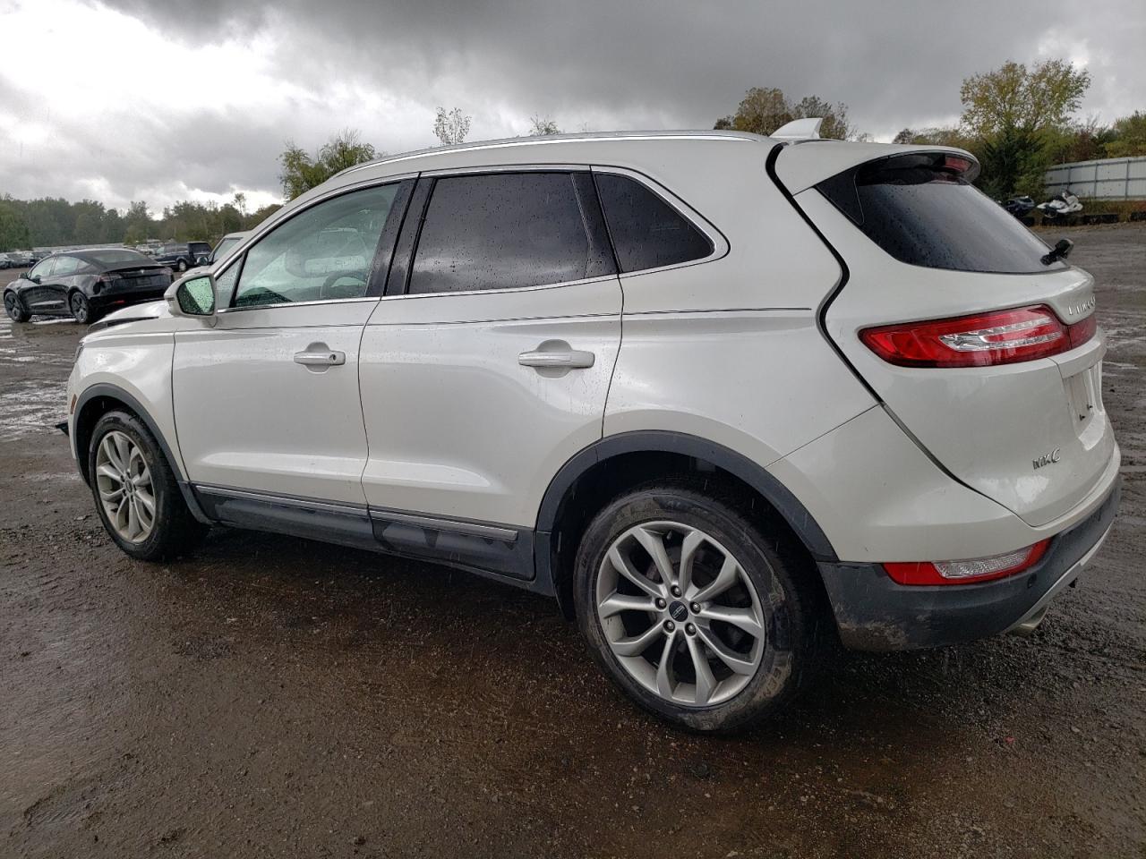 2017 Lincoln Mkc Select - Image 2