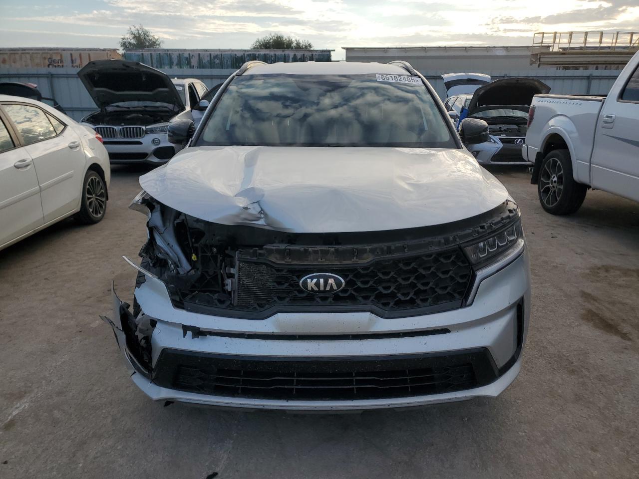 2021 Kia Sorento S - Фото 5