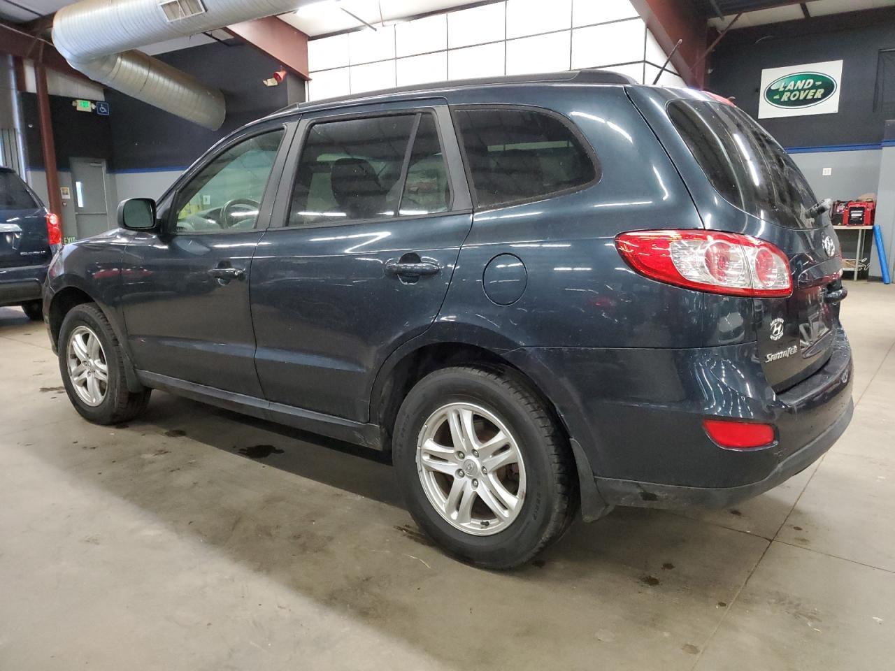 2012 Hyundai Santa Fe Gls - Image 2