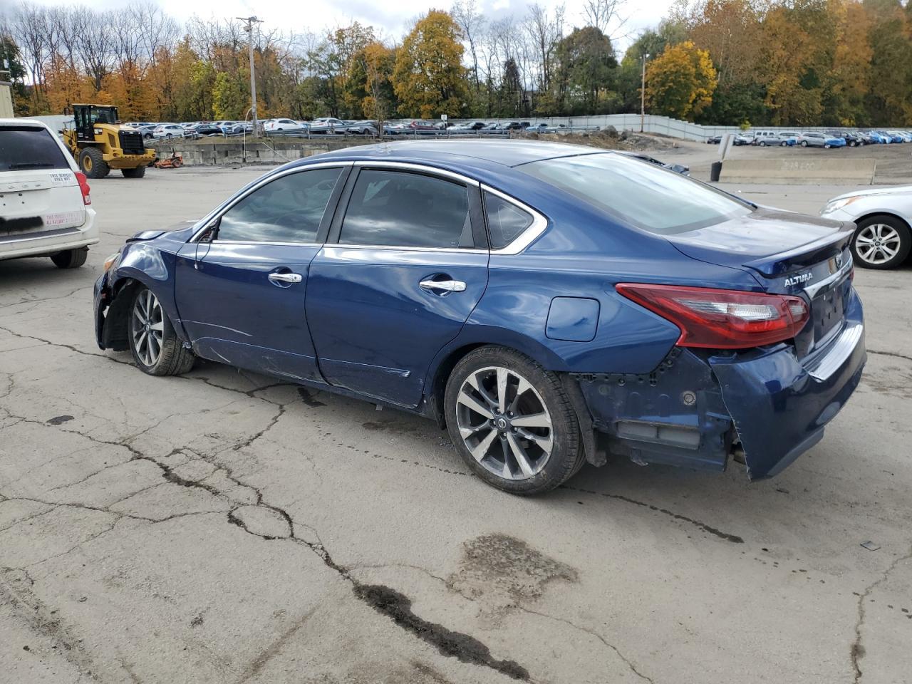 2017 Nissan Altima 2.5 - Фото 2